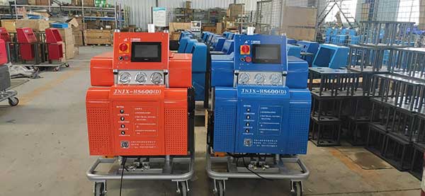 JNJX-H5600(D)聚脲噴涂機(jī)(圖2) JNJX-H5600(D)聚脲聚氨酯兩用噴涂機(jī)