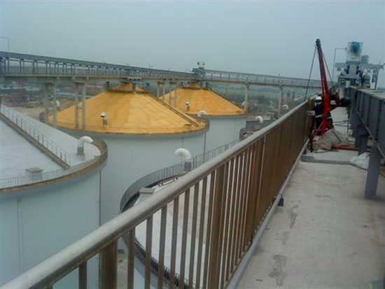 糧倉(cāng)保溫硬泡聚氨酯(圖1) 糧倉(cāng)保溫硬泡聚氨酯噴涂案例