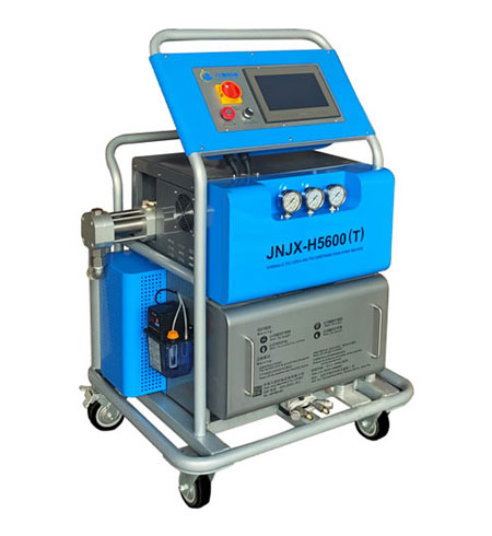 聚脲液壓噴涂機(jī)(圖1) H5600(T)-PLC編程聚脲液壓噴涂機(jī)