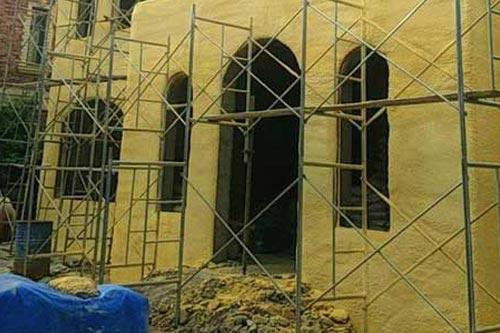 聚氨酯發(fā)泡保溫墻體施工設(shè)備 小型聚氨酯噴涂機(jī)的一般多少錢(圖3) 聚氨酯發(fā)泡保溫墻體施工