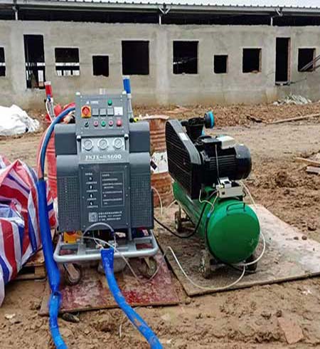 養(yǎng)殖場噴涂(圖1) H5600養(yǎng)殖場噴涂機機器