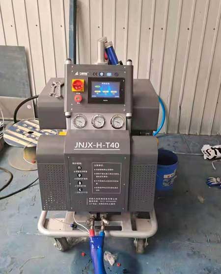 集裝箱移動保鮮庫保溫(圖1) H-T40聚氨酯發(fā)泡噴涂機(jī)